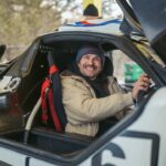「アイスレースでル・マン24時間ウイナー「ポルシェ 911 GT1」が見事な雪上ドリフトを披露」の1枚目の画像ギャラリーへのリンク