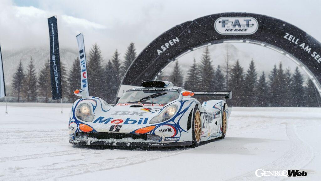 「アイスレースでル・マン24時間ウイナー「ポルシェ 911 GT1」が見事な雪上ドリフトを披露」の15枚目の画像