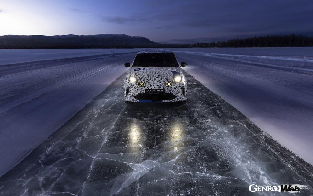 「2024年6月ワールドプレミアの「アルピーヌ A290」が極寒のスウェーデンで最終テスト実施」の1枚目の画像