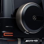 「特別仕様車「メルセデス AMG G 63 Grand Edition」235台限定導入「マグノナイトブラックにゴールドのアクセントがカッコいい」」の2枚目の画像ギャラリーへのリンク