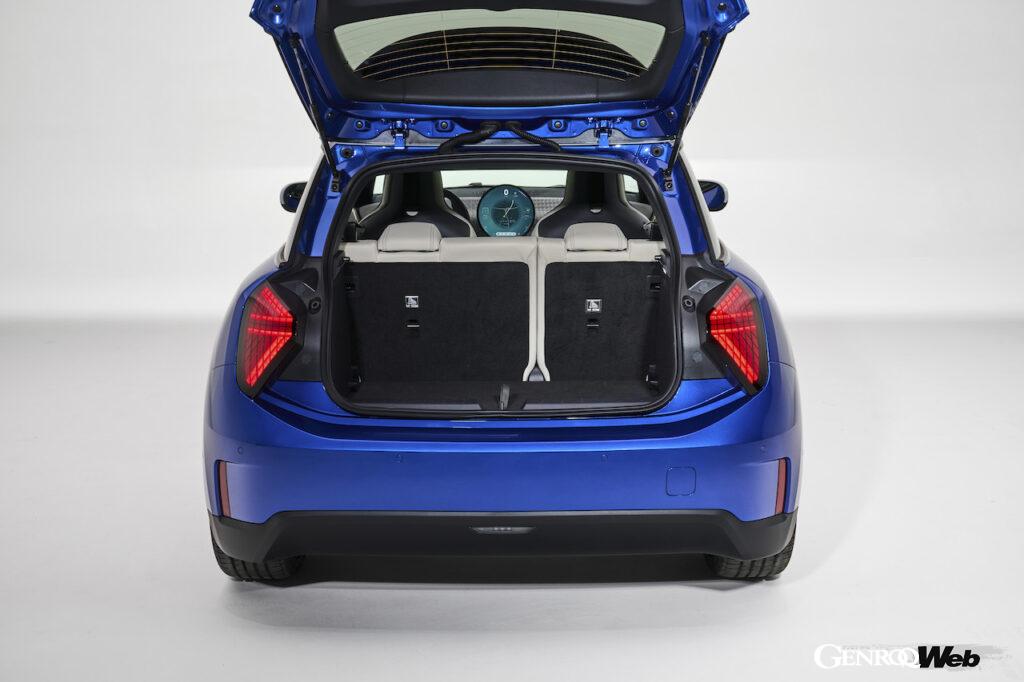「シンプルを追求した新型「MINI クーパー 3ドア」がガソリンエンジンとフル電動のパワートレイン4機種で日本販売開始」の11枚目の画像
