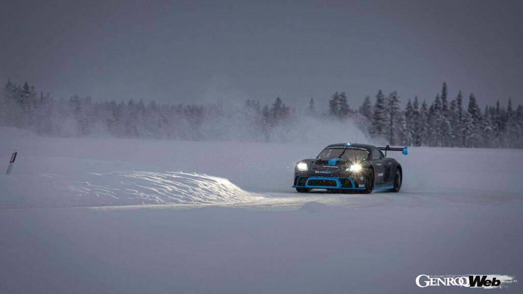 フィンランドの北極圏レヴィにおいて、「ポルシェ GT4 eパフォーマンス・ツアー」が実施された。