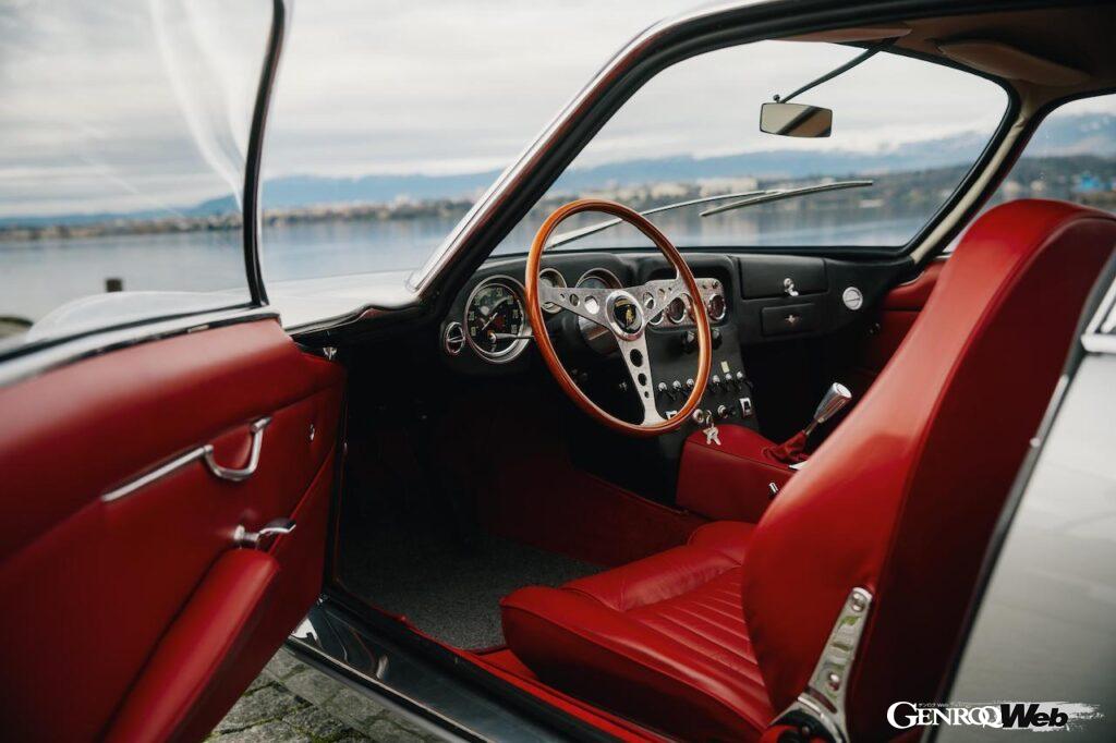 「現存する最古のランボルギーニ市販モデル「350 GT」がレストアを終えてオーナーの待つジュネーブに帰還」の13枚目の画像