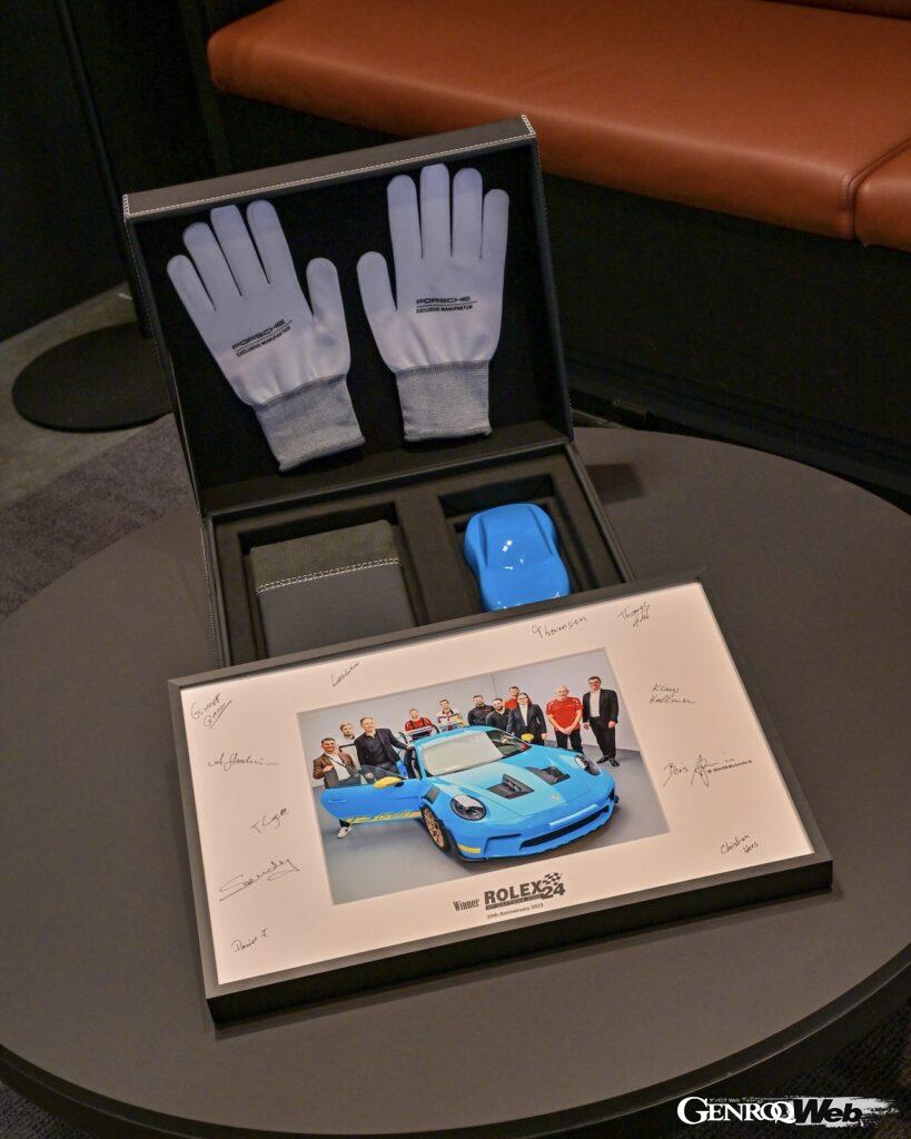 「ヨルグ・ベルグマイスター仕様「ポルシェ 911 GT3 RS」が完成「2003年デイトナ24時間優勝車を再現」」の7枚目の画像