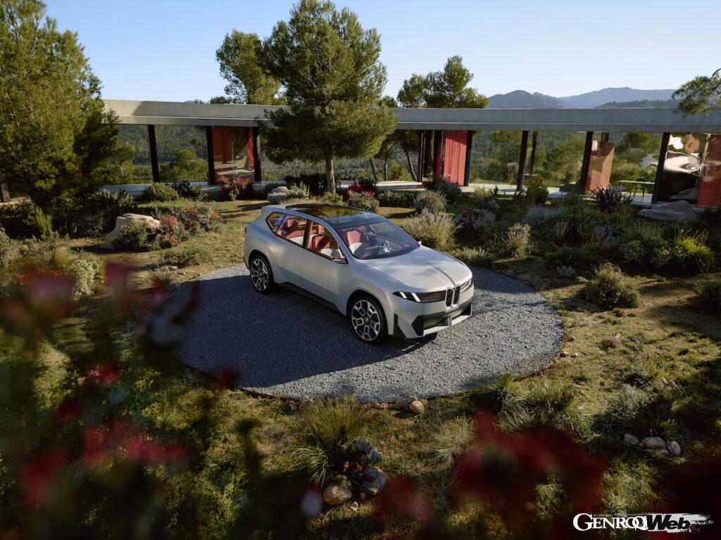 「次世代SAVを予告する「BMW ビジョン ノイエ クラッセ X」をワールドプレミア「ハンガリーで2025年から生産開始」【動画】」の8枚目の画像