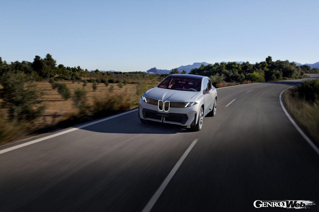 「次世代SAVを予告する「BMW ビジョン ノイエ クラッセ X」をワールドプレミア「ハンガリーで2025年から生産開始」【動画】」の10枚目の画像