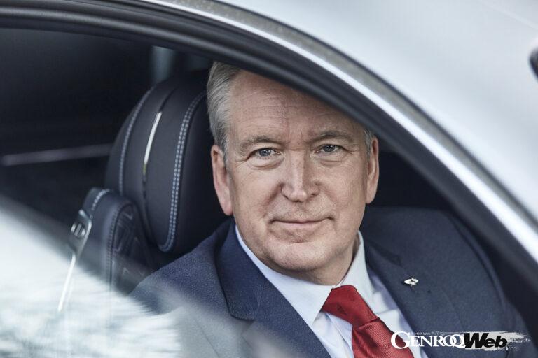 ベントレーモーターズの会長兼CEOだった、エイドリアン・ホールマークが、2024年10月1日からアストンマーティンのCEOに就任することになった。