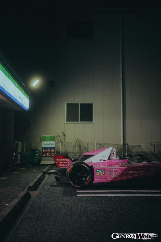 「東京E-Prixにスペシャルカラーを纏った「99X エレクトリック」がアピールするポルシェとタグ・ホイヤーの関係」の4枚目の画像