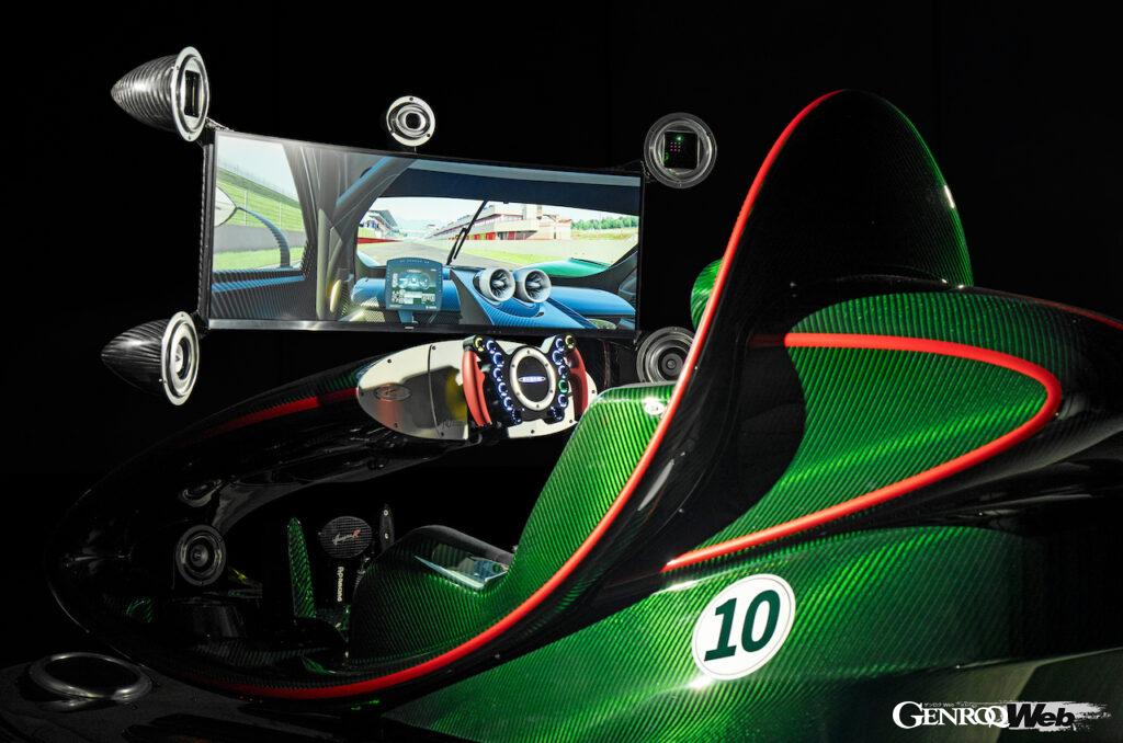 「パガーニがレーシング・アンリーシュドと共同開発した「ウアイラ R シミュレーター」のこだわり」の7枚目の画像