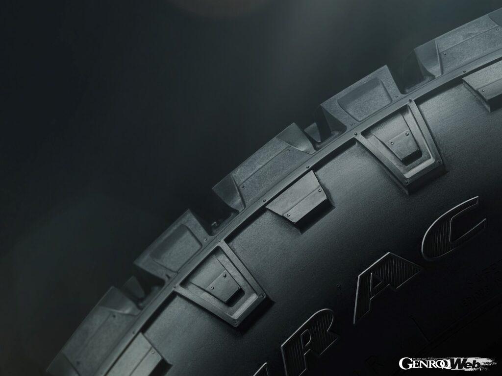 「ハイパフォーマンス仕様「ランドローバー ディフェンダー オクタ」の予約開始「V8ツインターボのMHEV」」の6枚目の画像