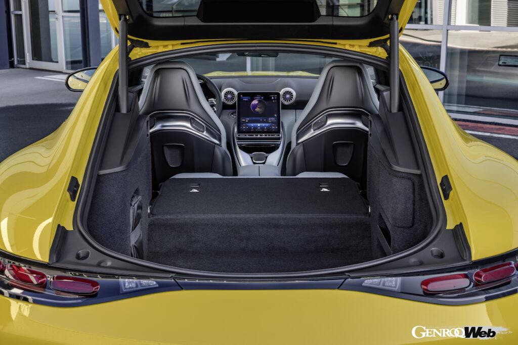 「「メルセデス AMG GT 43 クーペ」がデビュー「F1由来の電動ターボ搭載の2.0リッター直4の最高出力は426PS」」の18枚目の画像