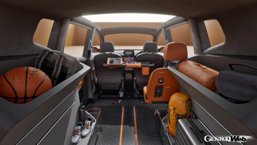 「車いすユーザーが求めるフル電動福祉車両「eヴィータ コンセプト」がデビュー「イアン・カラムがデザイン」【動画】」の7枚目の画像