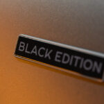 「史上初の黒エンブレムを採用した「ベンテイガ S ブラックエディション」がデビュー【動画】」の9枚目の画像ギャラリーへのリンク