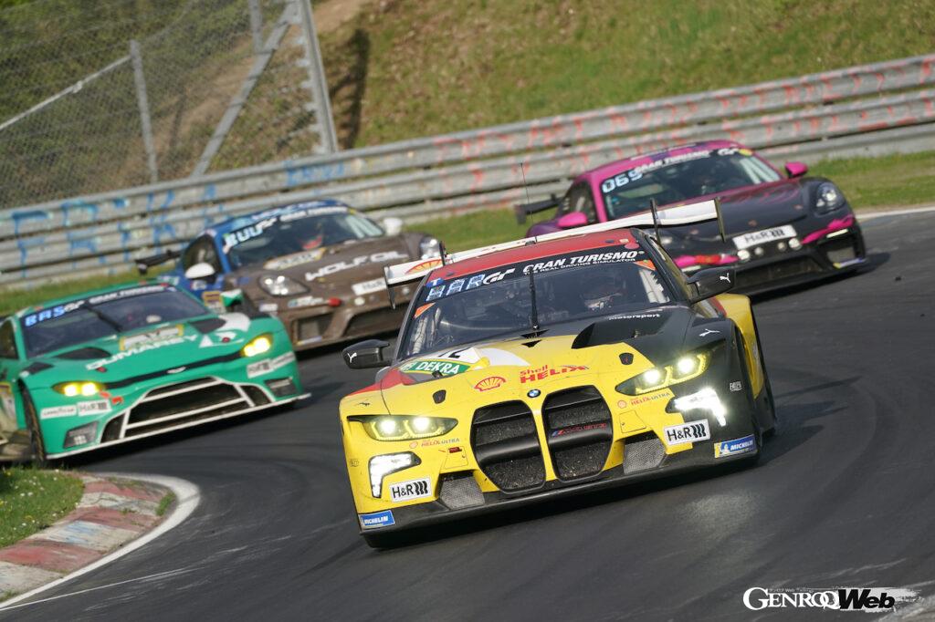 「3台の「BMW M4 GT3」がニュルブルクリンク24時間予選レースで上位入賞「24時間レース制覇に向けて上々の結果」」の3枚目の画像