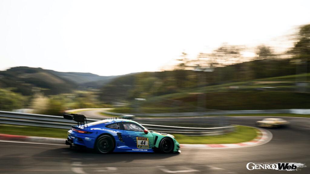 「ニュルブルクリンク24時間予選レースで「ポルシェ 911 GT3 R」ファルケン・モータースポーツ44号車が2連勝」の15枚目の画像