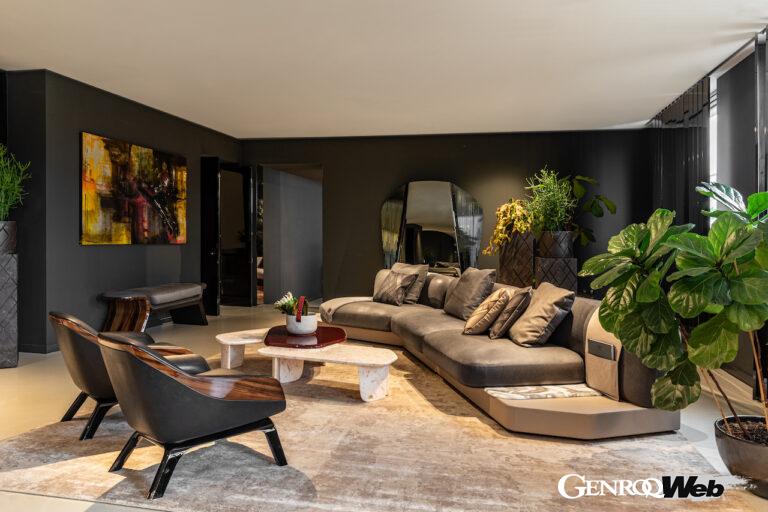 国際家具見本市ミラノサローネを含む「ミラノデザインウィーク 2024」において、ベントレーは新たな家具シリーズ、「ベントレー・デザイン・コラボレーションズ」を発表した。
