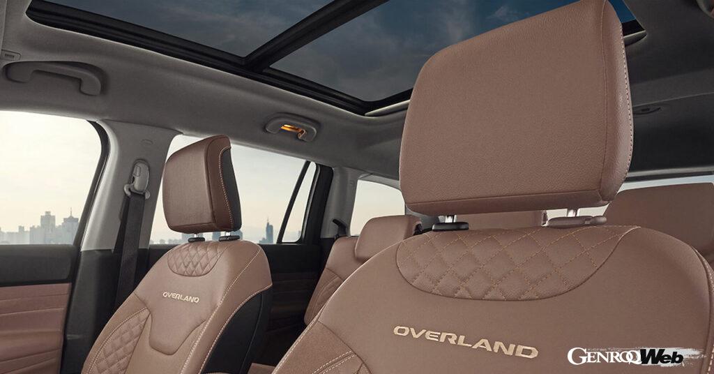 「特別仕様車「ジープ コマンダー オーバーランド」が200台限定デビュー「スウェード素材を使ったインテリア」」の6枚目の画像