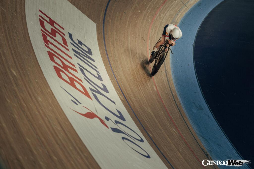 「パリ五輪に向けてロータスが英国代表用「トラックバイク」を公開「ホープ・テクノロジーと共同開発」」の8枚目の画像
