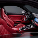 「最新「日産 GT-R」は「ポルシェ 911」にどこまで肉薄したか最強グレードでスペック比較」の6枚目の画像ギャラリーへのリンク