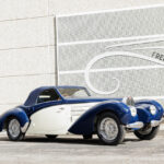 マリン・コレクション・オークションにおいて、10億円を超える落札額を記録した1938年製「ブガッティ タイプ 57C アラヴィス スペシャルカブリオレ」。