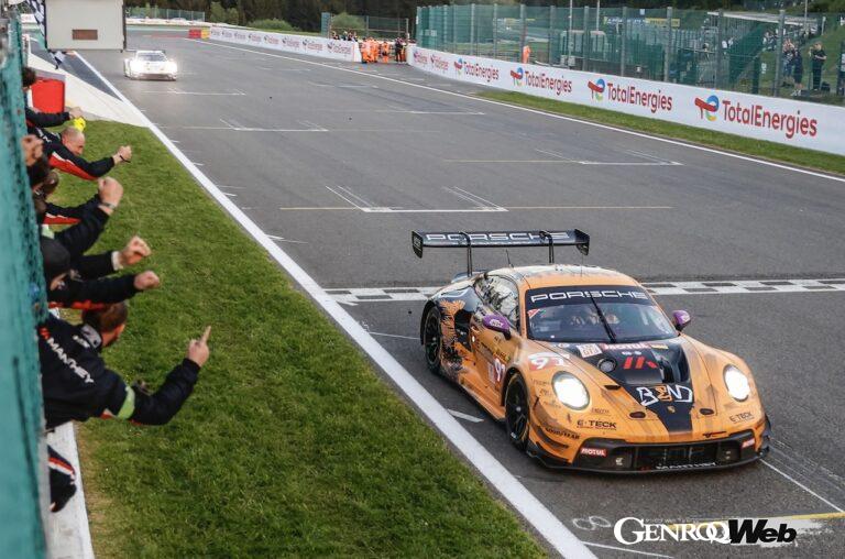 一時は順位を落としながらも、チームメイトの92号車を従えて、マンタイ・EMAのポルシェ 911 GT3 R 91号車がシーズン初勝利を飾った。