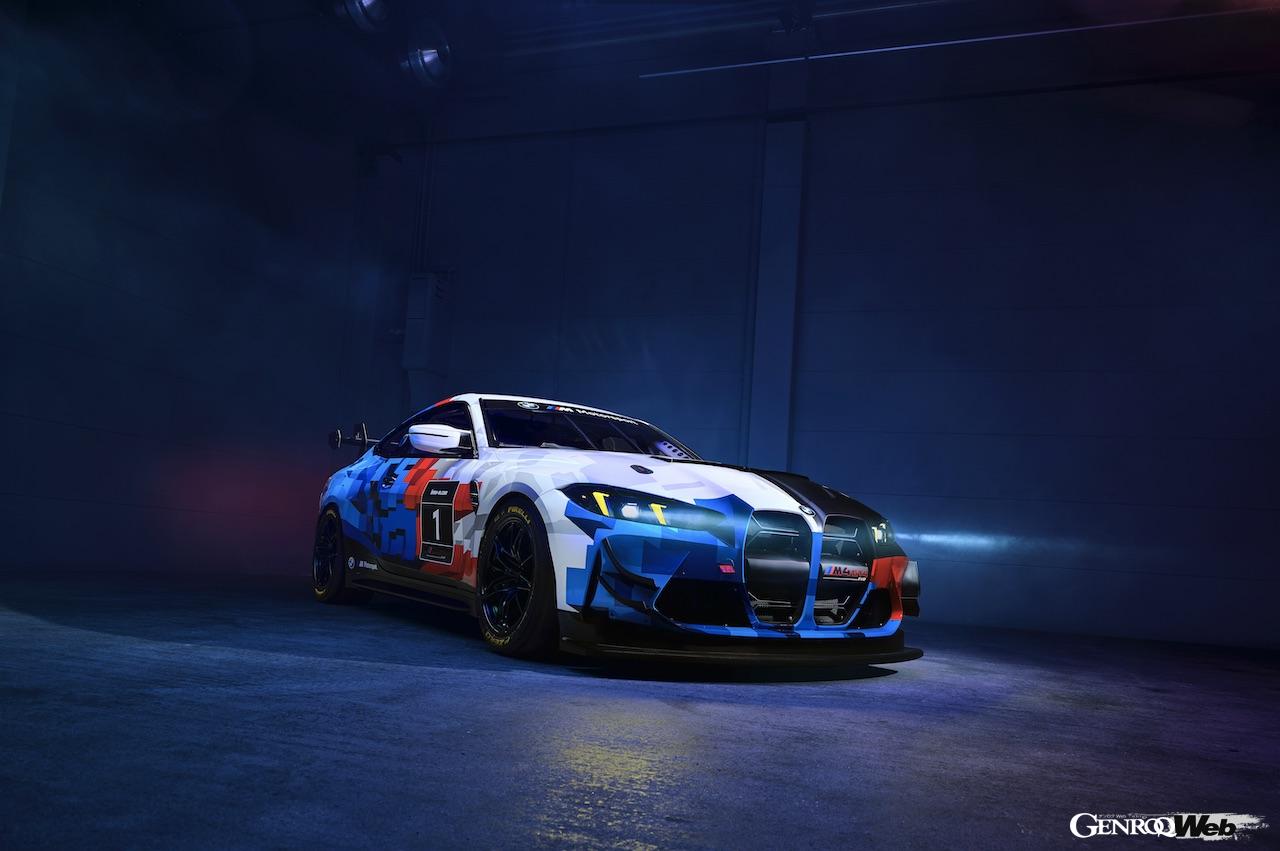 「BMWがGTカテゴリーレーシングカー「M4 GT3 エボ」を初公開「チームやドライバーの声を反映」【動画】」の11枚めの画像