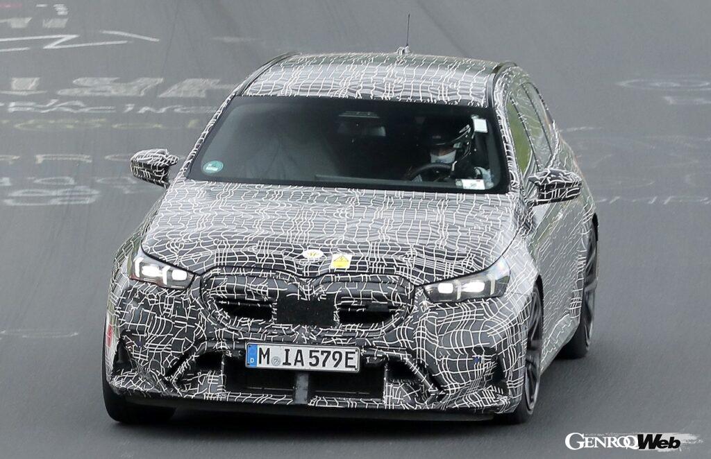 「【スクープ！】 3代目となる新型「BMW M5 ツーリング」がニュルブルクリンクでテスト走行」の2枚目の画像
