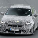 「【スクープ！】 3代目となる新型「BMW M5 ツーリング」がニュルブルクリンクでテスト走行」の2枚目の画像ギャラリーへのリンク