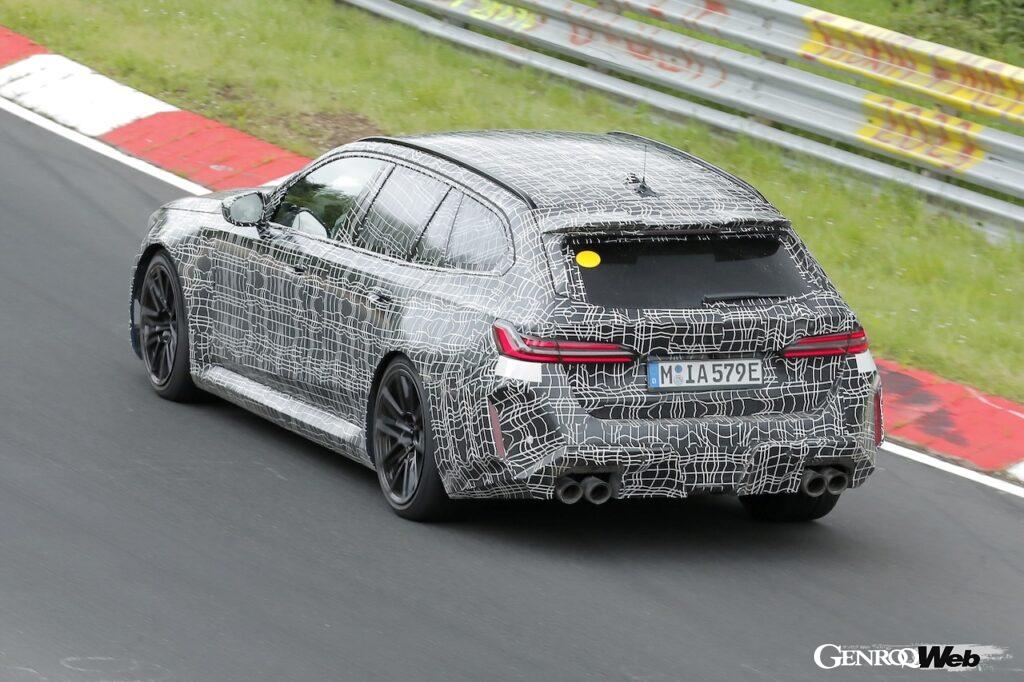 「【スクープ！】 3代目となる新型「BMW M5 ツーリング」がニュルブルクリンクでテスト走行」の3枚目の画像