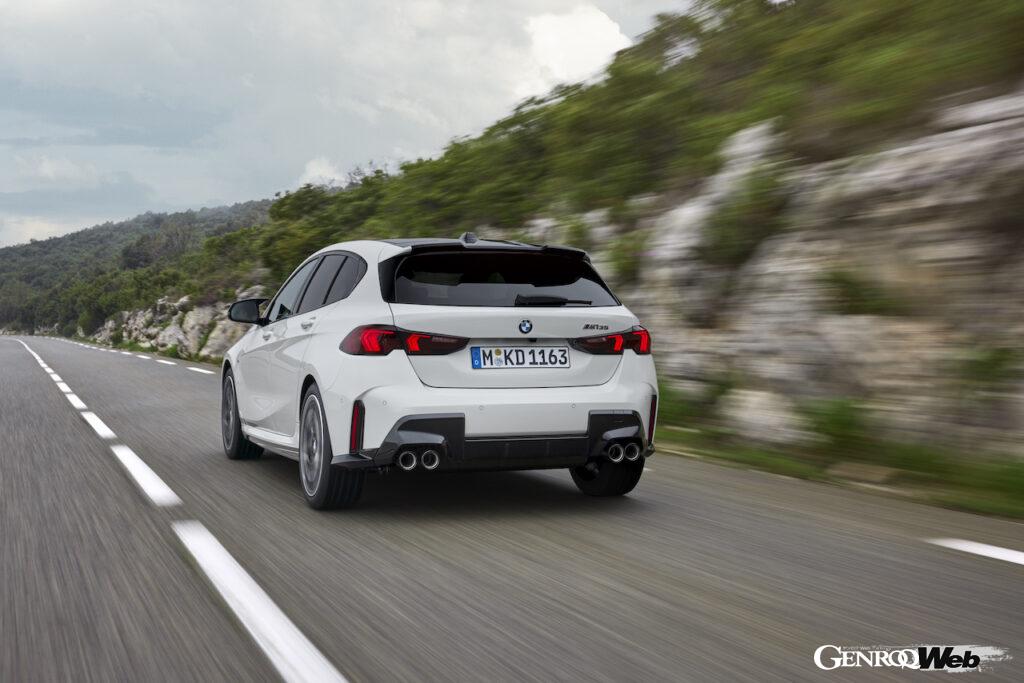 「新型「BMW 1シリーズ」がデビュー「待望の48Vマイルドハイブリッド導入するなど幅広いパワートレイン展開」」の9枚目の画像