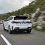 「新型「BMW 1シリーズ」がデビュー「待望の48Vマイルドハイブリッド導入するなど幅広いパワートレイン展開」」の9枚目の画像ギャラリーへのリンク