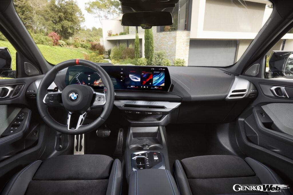 2024年10月から欧州で販売スタートする、新型「BMW 1シリーズ」のインテリア。