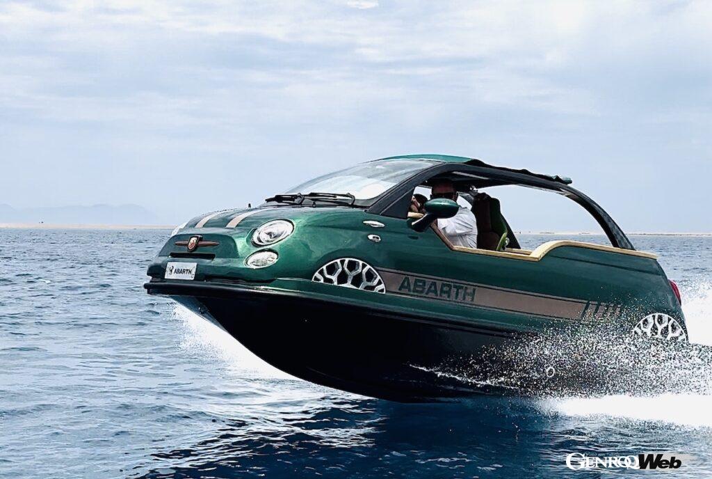 「水上ボート版「アバルト 500」が大海原を疾走？ 「アバルト オフショア」は限定500台販売【動画】」の1枚目の画像