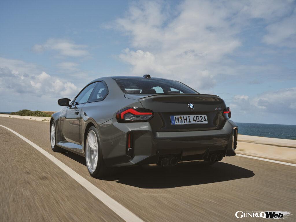 「改良新型「BMW M2」がデビュー「3.0リッター直6ツインターボが486PSにパワーアップ」【動画】」の14枚目の画像