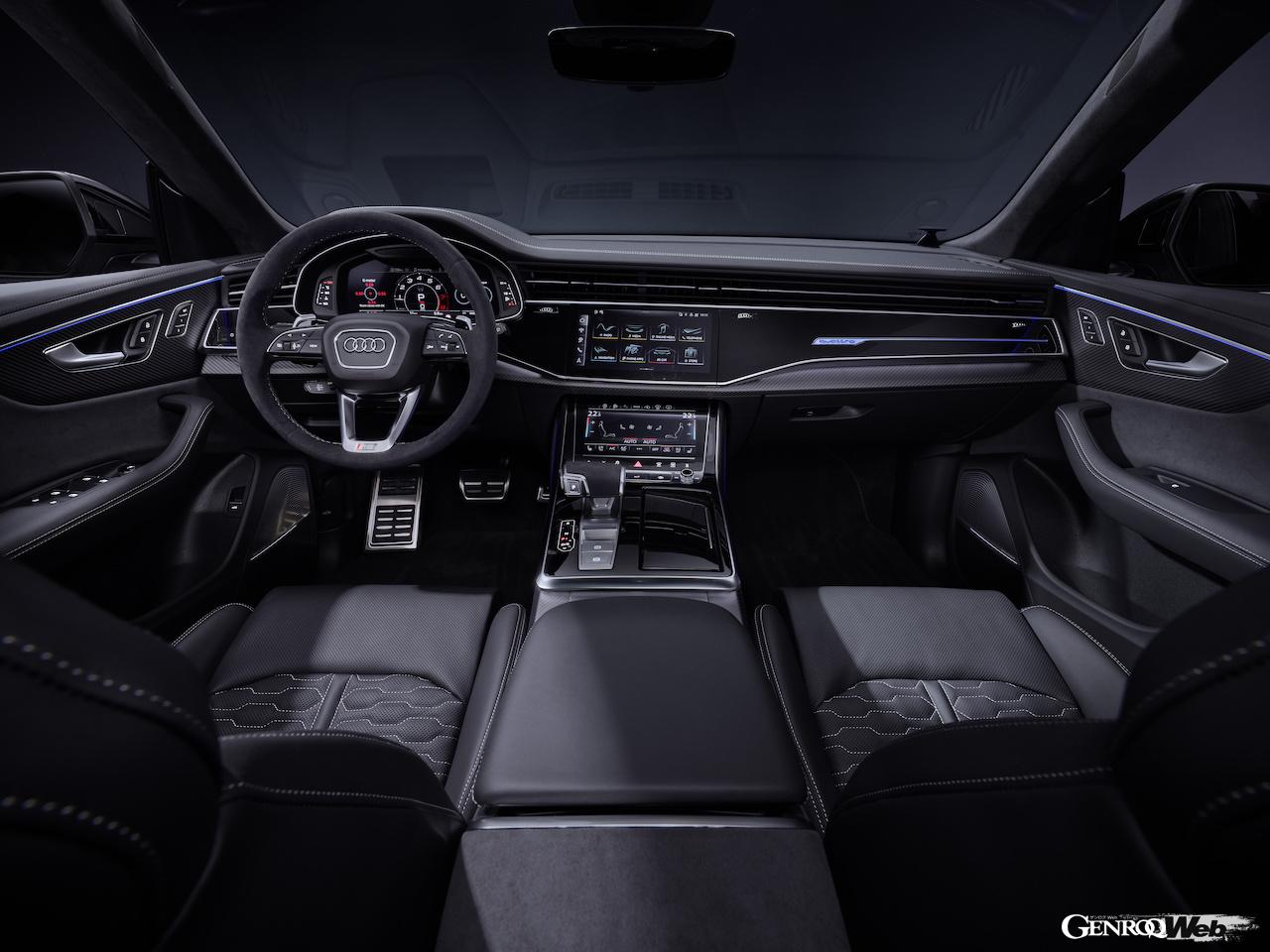 「アウディSUV史上最強を誇る「RS Q8 パフォーマンス」がデビュー「ニュルで市販SUV最速7分36秒698を記録」」の36枚めの画像