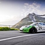 「「ポルシェ 917」の初勝利をオマージュした世界に1台の「911 GT3 RS “ジョー・シフェール”」」の19枚目の画像ギャラリーへのリンク