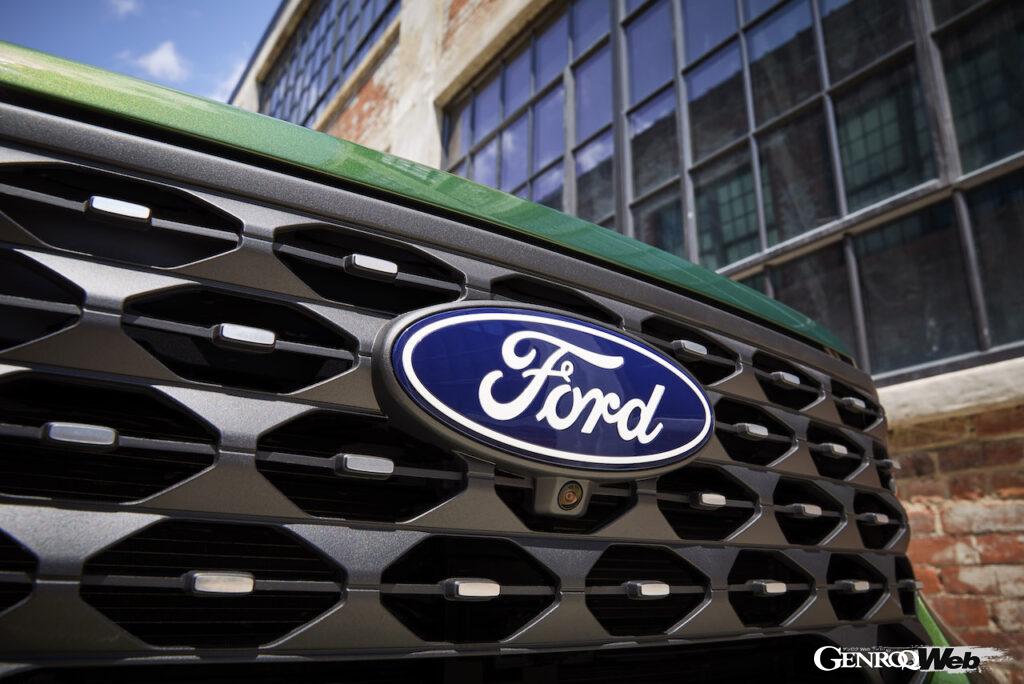 「米で大人気コンパクトピックアップ「フォード マーベリック」にハイブリッド＋4WDを追加」の10枚目の画像