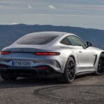 「旗艦スポーツクーペの「メルセデスAMG GT63クーペ」と「BMW M8クーペ」をスペック比較したら意外と違う方向性が見えた」の5枚目の画像ギャラリーへのリンク