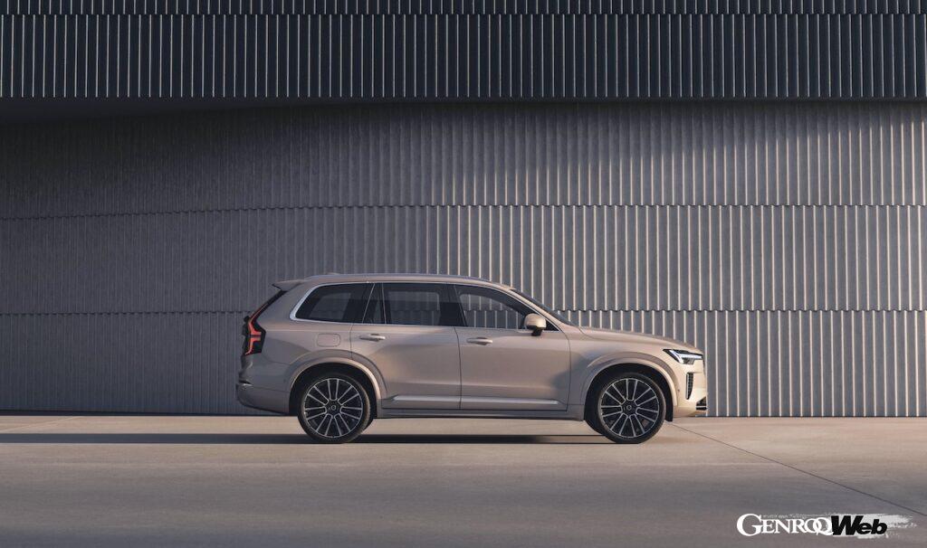 「ボルボの大型SUV新型「XC90」がデビュー「フル電動モデルのEX90風デザインに内外装アップデート」【動画】」の5枚目の画像