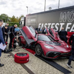 「ハイブリッドハイパーカー「メルセデス AMG ONE」が自車のニュル市販車最速記録を更新する「6分29秒090」をマーク【動画】」の10枚目の画像ギャラリーへのリンク