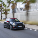 「“最速MINIの本命”新型「MINI ジョン クーパー ワークス」「MINI JCW コンバーチブル」日本導入開始【動画】」の34枚目の画像ギャラリーへのリンク