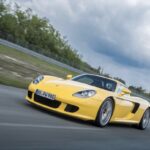 2003年にデビューしたスーパースポーツ「ポルシェ カレラ GT」用に、ミシュランが新たな専用タイヤ「Pilot Sport Cup 2」を開発した。