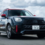 「最新の激辛コンパクトSUV「MINI JCW カントリーマン ALL4」の乗り味は蒙古タンメン中本北極級？」の1枚目の画像ギャラリーへのリンク