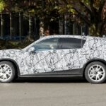 「デビュー前にマイナーチェンジ？「メルセデス・ベンツ GLC EV」最新プロトタイプを目撃！【スクープ！】」の4枚目の画像ギャラリーへのリンク