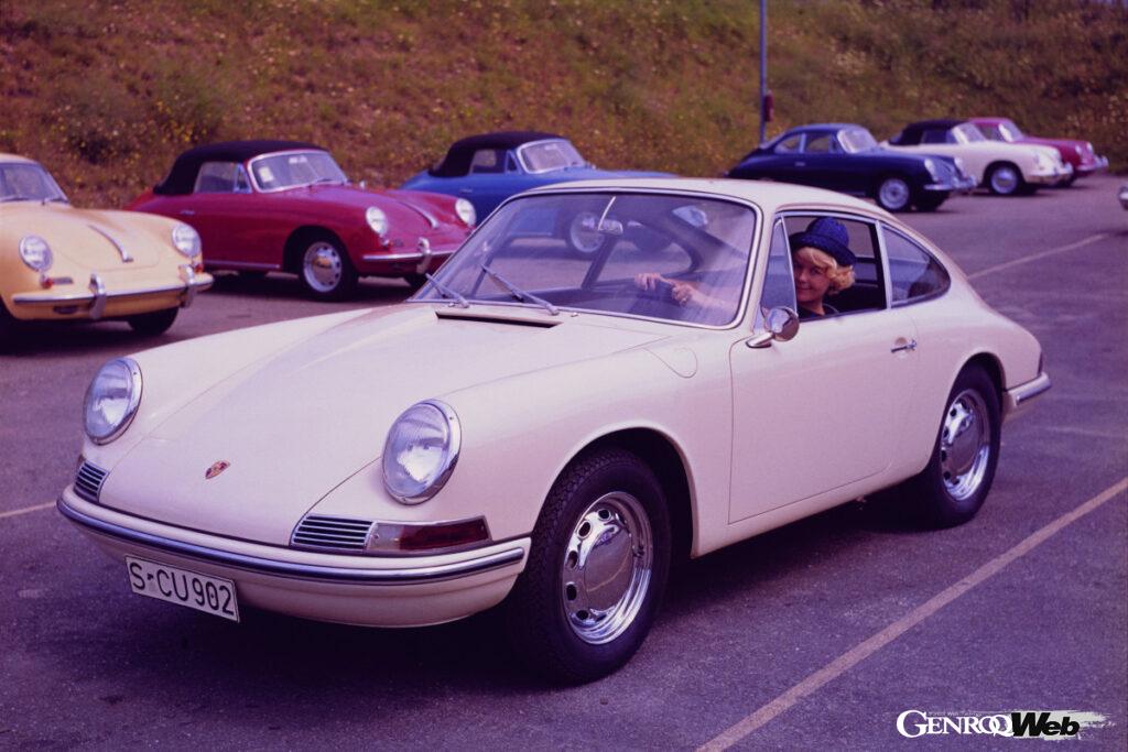 60年前に登場したパッケージながら、改良を加えられ今だに連綿と続く「911」シリーズ。