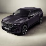 「ファッションブランド「Kith」が手がけた47台限定「2025 BMW XM by Kith」がデビュー「“BMW M1”をオマージュ」【動画】」の10枚目の画像ギャラリーへのリンク