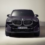 「ファッションブランド「Kith」が手がけた47台限定「2025 BMW XM by Kith」がデビュー「“BMW M1”をオマージュ」【動画】」の13枚目の画像ギャラリーへのリンク