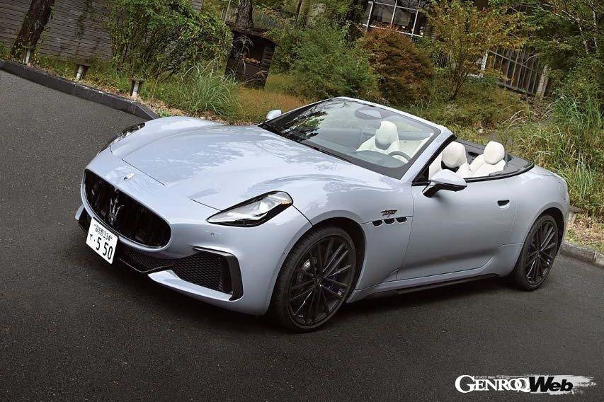 マセラティの歴史には印象的なオープンモデルが非常に多い。1958年の3500GTスパイダーにはじまり、スパイダー・ザガート、グランスポーツ・スパイダー、そして近年のグランカブリオ。今回、その2代目が日本上陸を果たした。