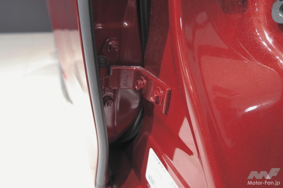 ドアヒンジ から見えるドア事情 あなたのクルマのドアヒンジは形鋼 プレス成形 日産ノート Vwゴルフからトヨタ センチュリーまで23モデル 画像ギャラリー 7枚目 全63枚 Motor Fan モーターファン