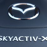 「「加速中に2000rpm前後でエンジンが一瞬死んだような症状が出るんです」MAZDA3 SKYACTIV-X搭載モデル」の3枚目の画像ギャラリーへのリンク